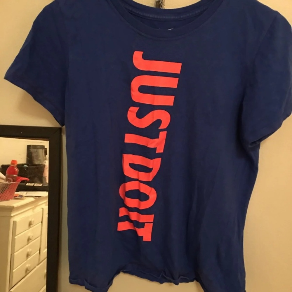nike top